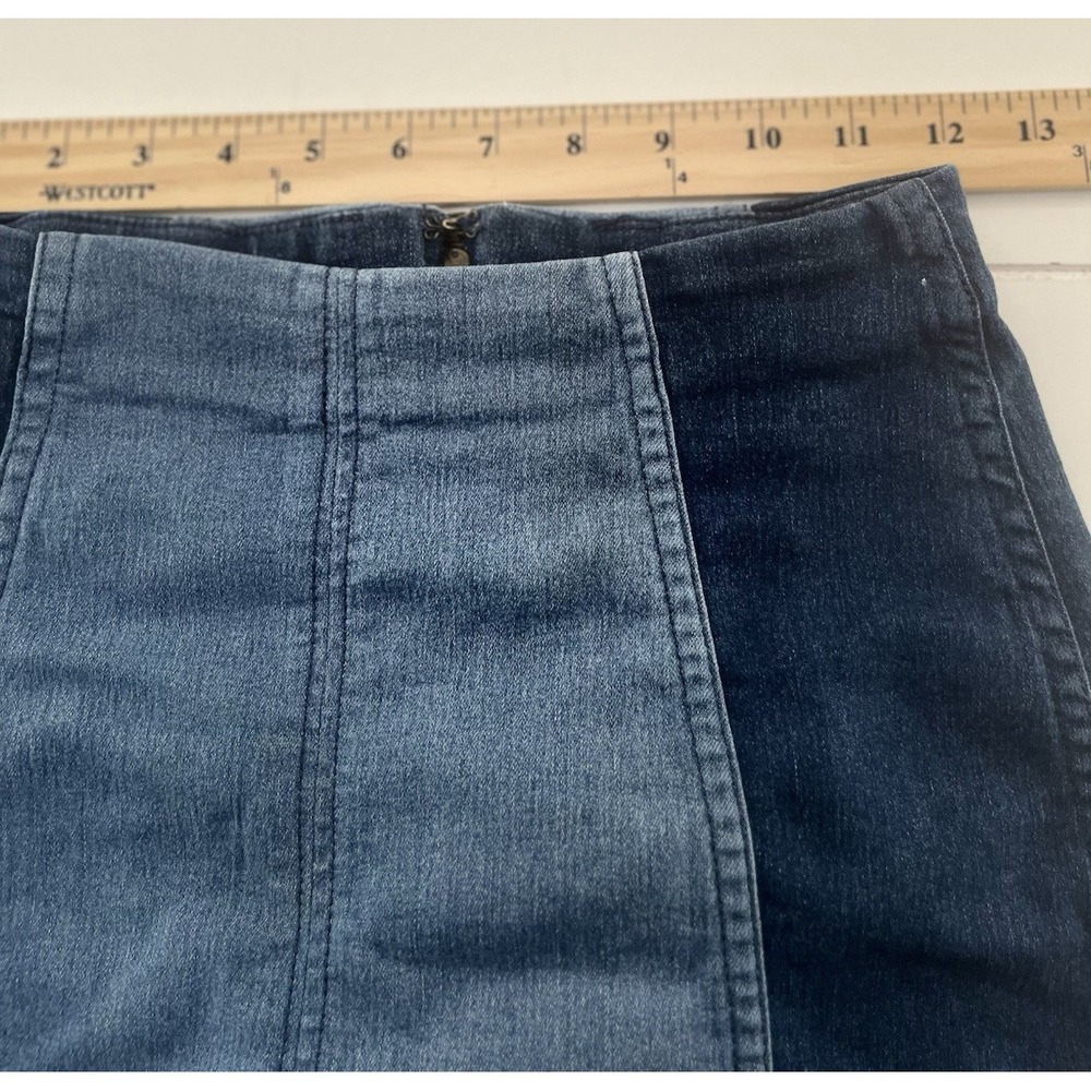 Free People Denim Skirt Stretch Blue Panel Skirt Size 2 Excellent Condition - Picture 4 of 6